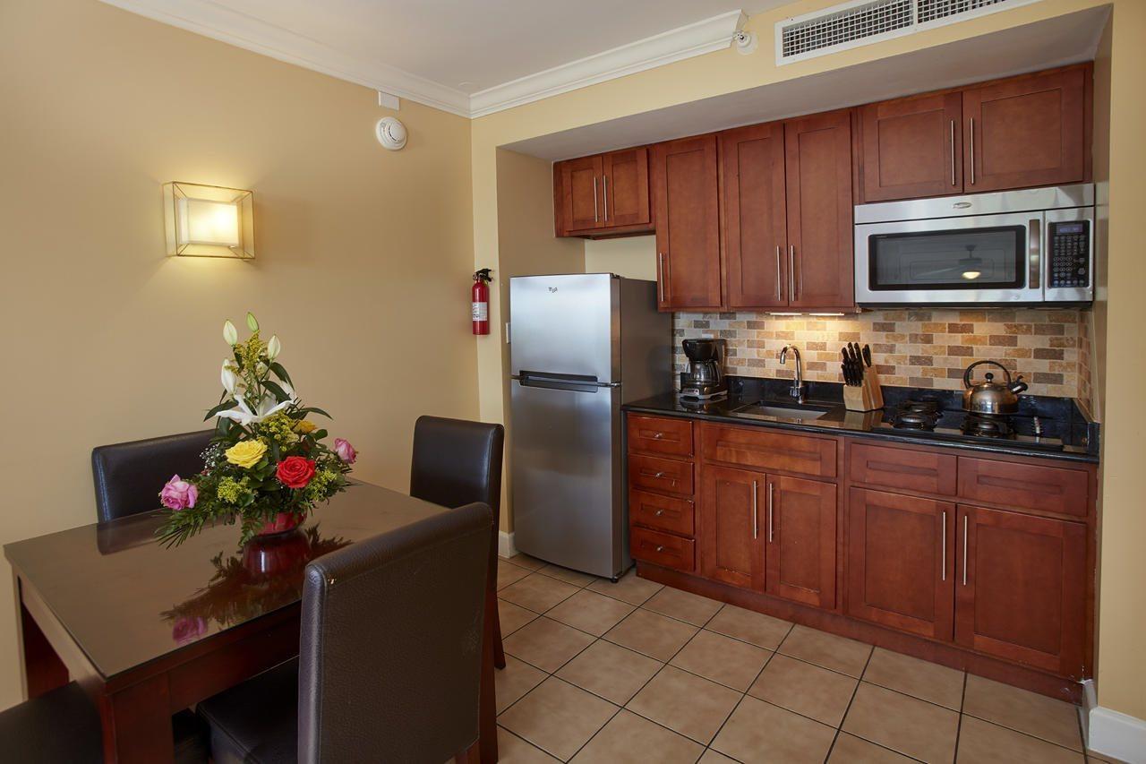 ดิวี วิลเลจ กอล์ฟ แอนด์ บีช รีสอร์ต Hotel Palm Beach ภายนอก รูปภาพ
