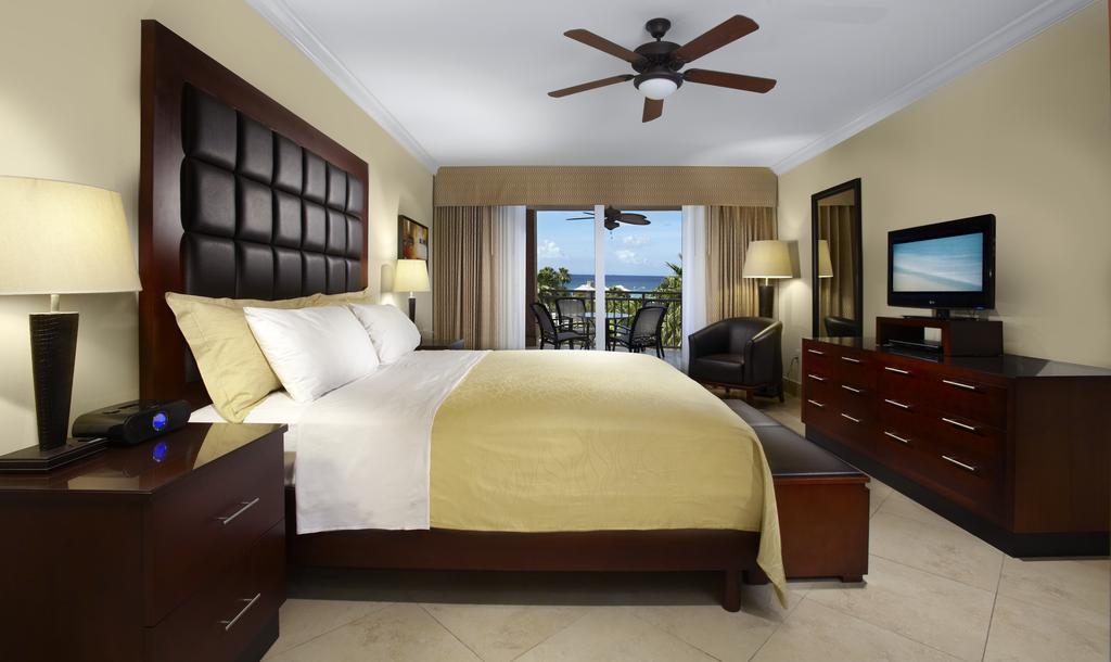 ดิวี วิลเลจ กอล์ฟ แอนด์ บีช รีสอร์ต Hotel Palm Beach ภายนอก รูปภาพ